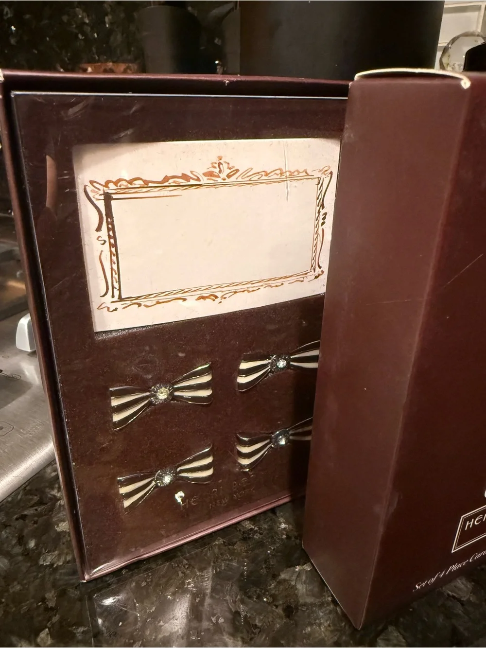 Henri Bendel Place cards with Bows🎀